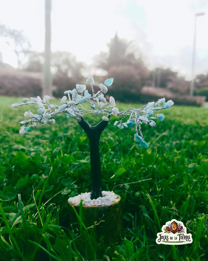 🌿✨ Arbolito amazonita