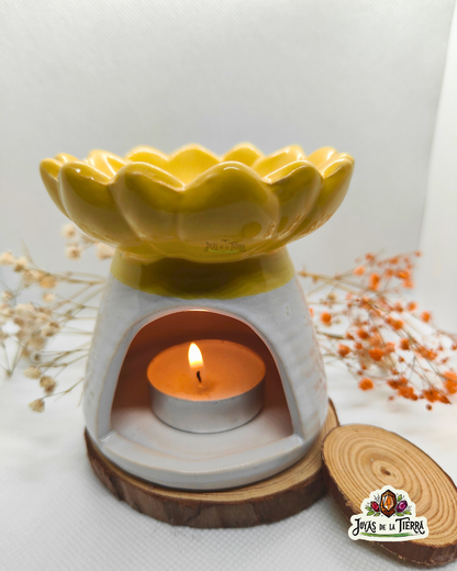 🌼✨ Quemador de Esencias “Flor” – Armonía, Belleza y Aromas que Elevan tu Energía