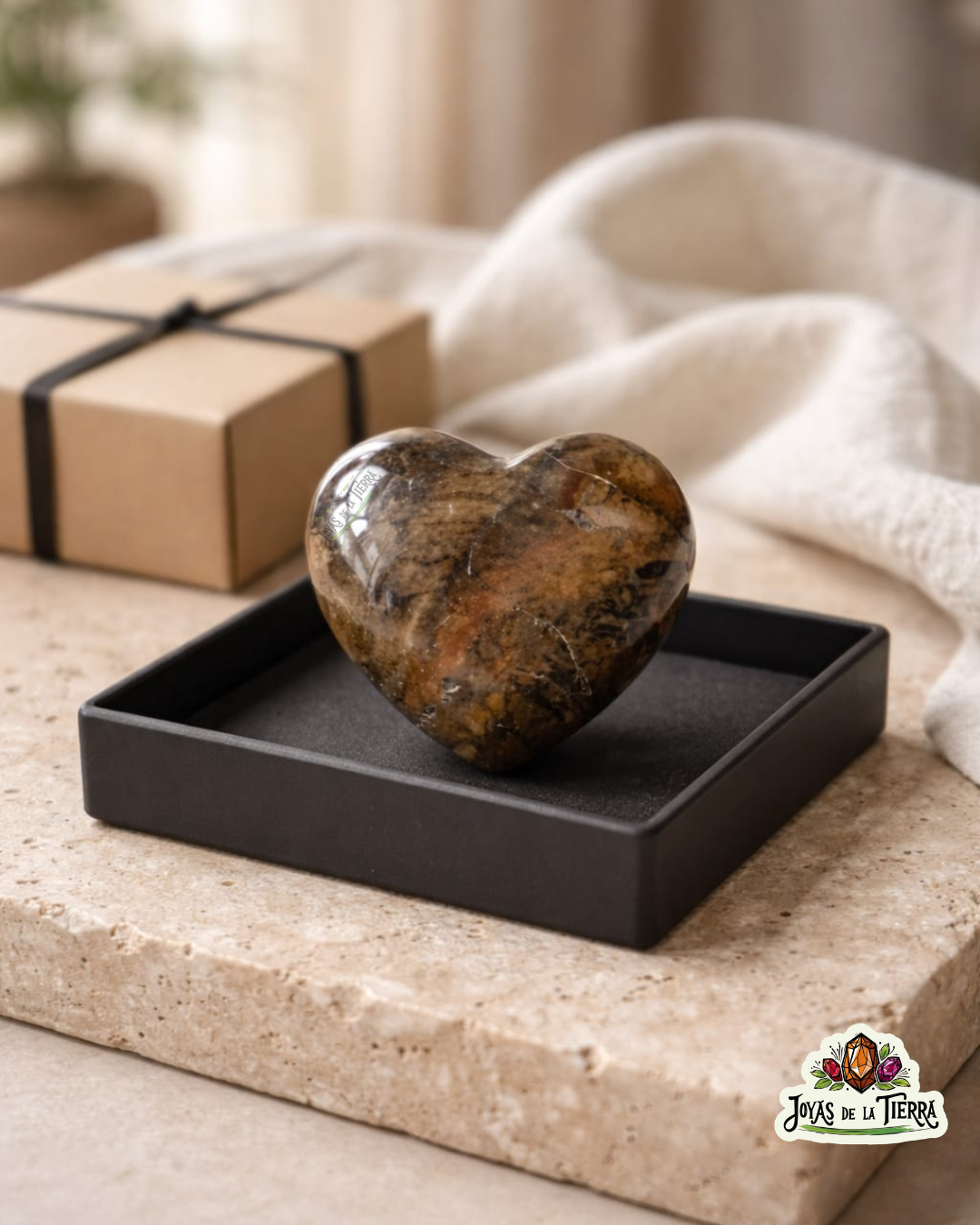 Corazón de piedra luna de Madagascar de 3-5 cm